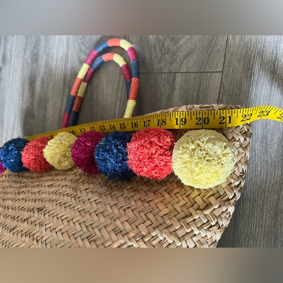 INC x Popsicle Brand Collaboration Colorful Pom-Pom Straw Tote Beach Bag. NWOT! - Picture 10 of 13